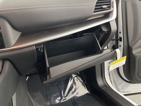 New 2026 Nissan Rogue SV FWD image 37