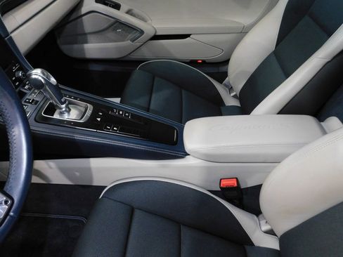 Used 2017 Porsche 718 Cayman S RWD image 42