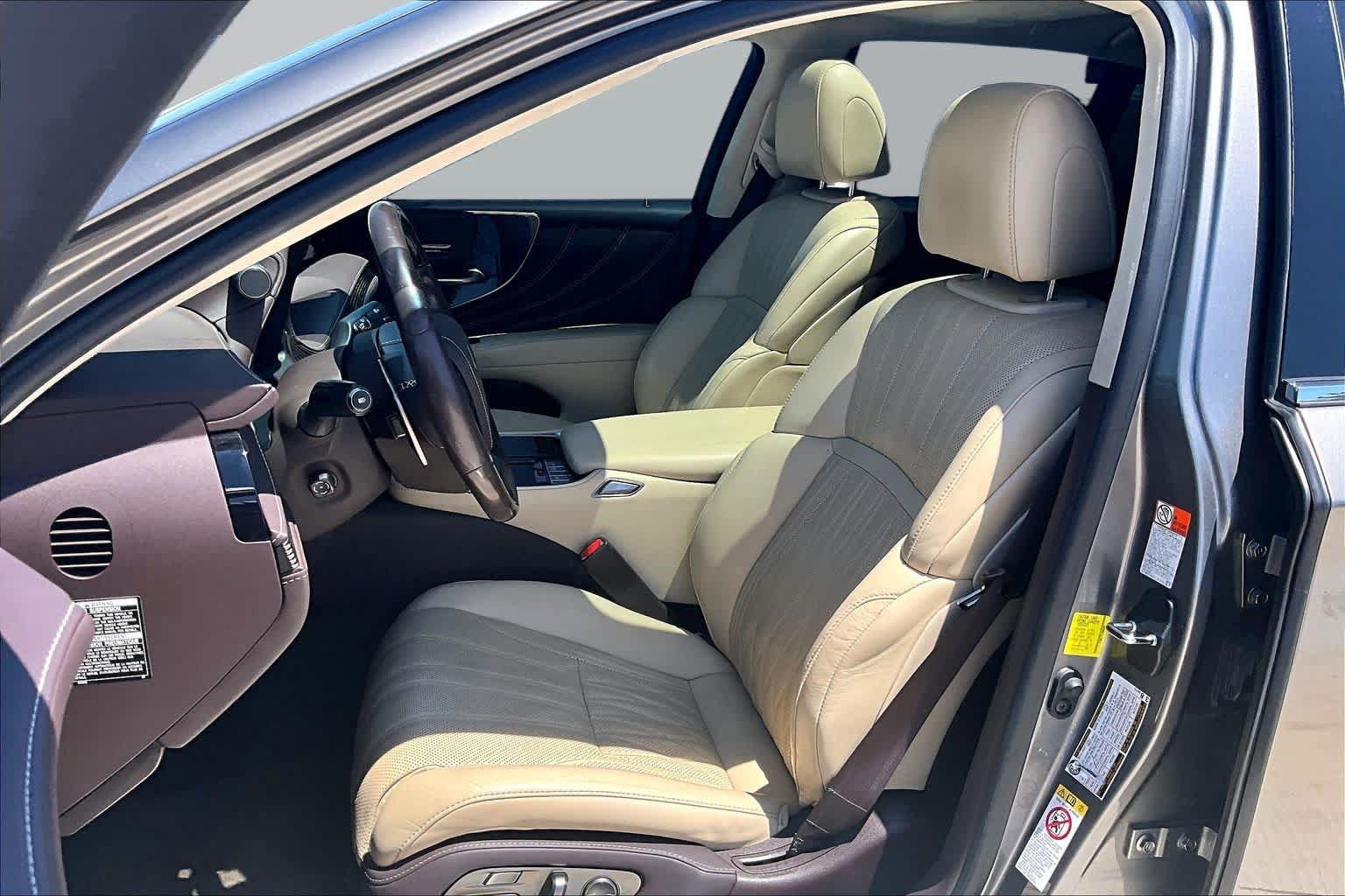 Used 2018 Lexus LS 500 w/ Luxury Package RWD image 8