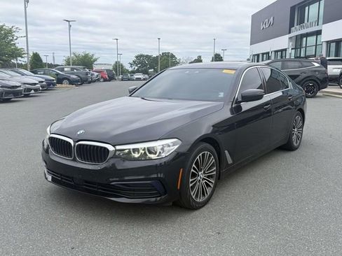 Used 2019 BMW 530i xDrive AWD/4WD image 40