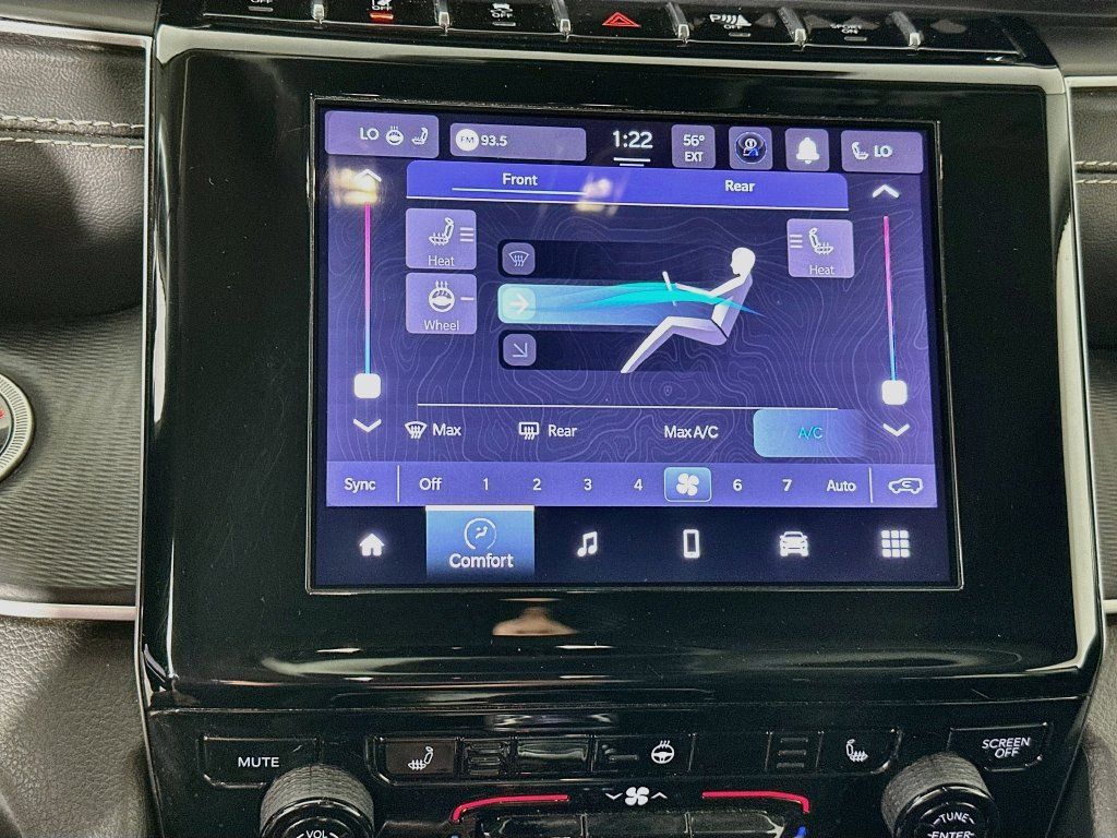 Used 2023 Jeep Grand Cherokee L Laredo w/ Luxury Tech Group I AWD/4WD image 21