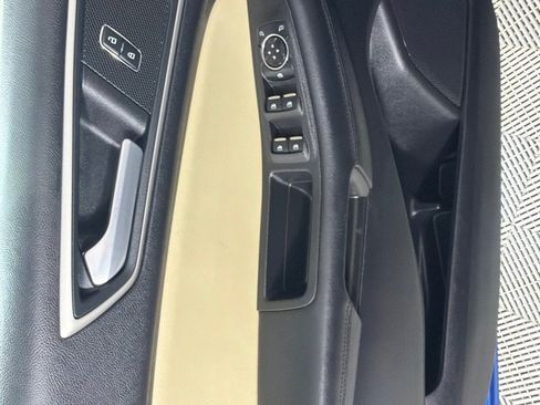 Used 2021 Ford Edge SEL w/ Cargo Accessory Package FWD image 11