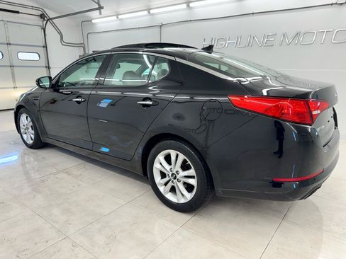 Used 2011 Kia Optima EX w/ Premium Pkg FWD image 8