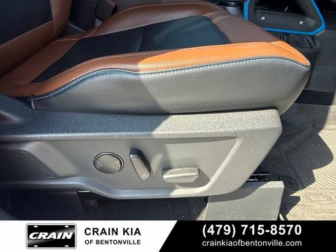 Used 2022 Ford Bronco Outer Banks AWD/4WD image 11