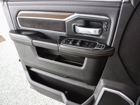 Used 2023 RAM 2500 Laramie AWD/4WD image 22