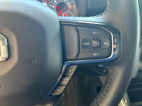 Used 2023 RAM 1500 Big Horn AWD/4WD image 42