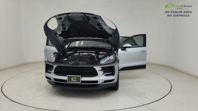 Used 2019 Porsche Macan AWD/4WD image 14