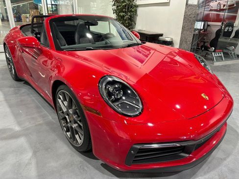 Used 2020 Porsche 911 Carrera S w/ Sport Package RWD image 13