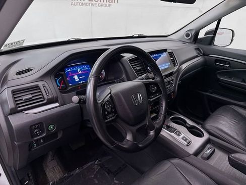 Used 2021 Honda Pilot Special Edition image 11