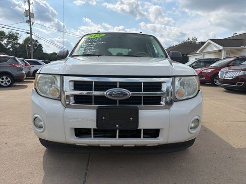 Used 2009 Ford Escape XLT FWD image 3