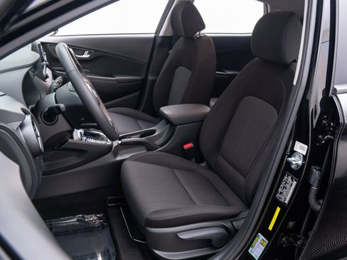 Used 2022 Hyundai Kona SEL w/ Convenience Package image 14