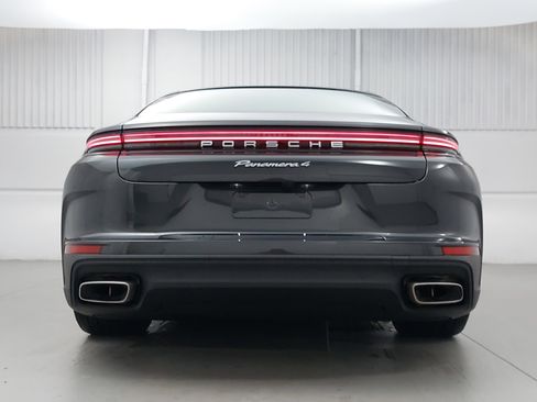 New 2025 Porsche Panamera 4 image 6