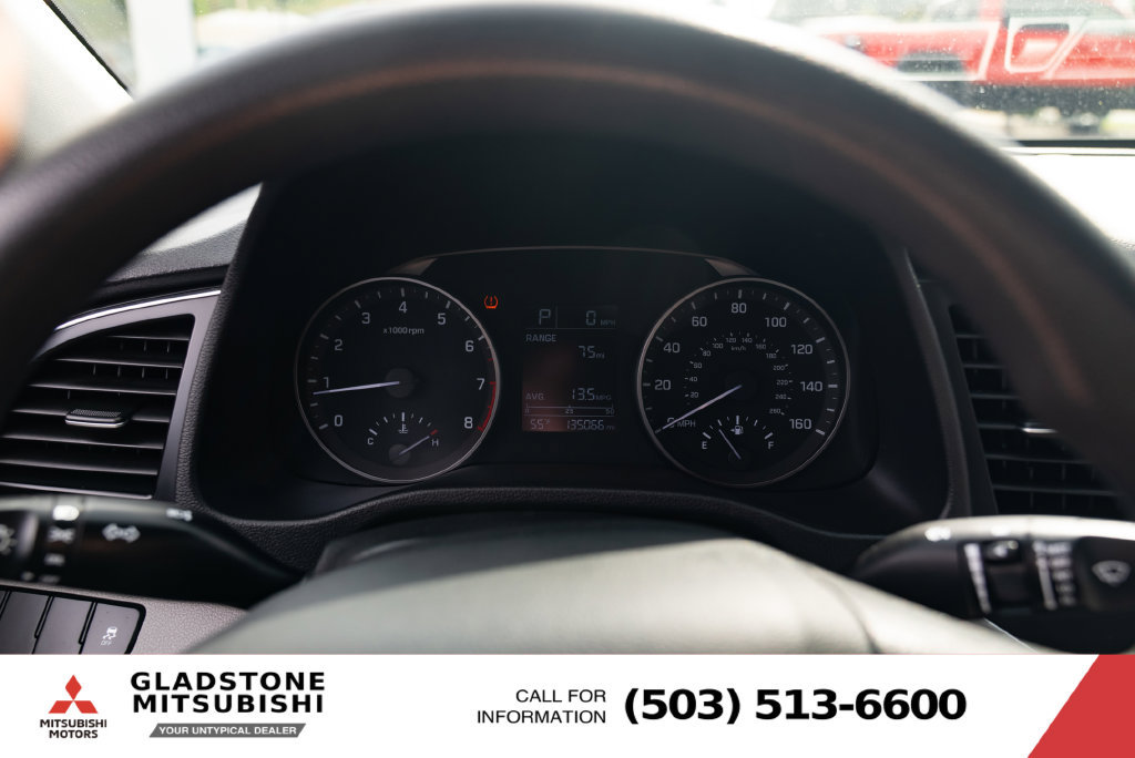Used 2018 Hyundai Elantra SE FWD image 12