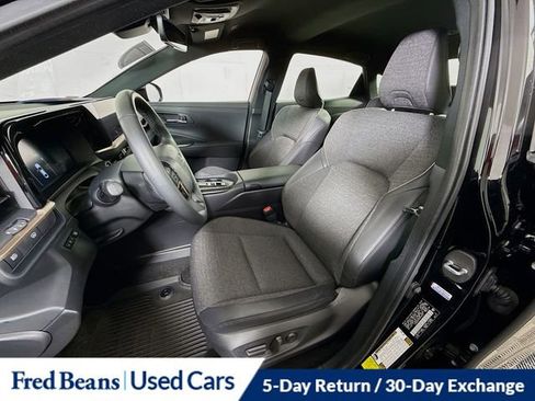 Used 2023 Toyota Crown XLE image 20