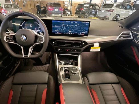 New 2026 BMW 430i Coupe w/ M Sport Package image 5