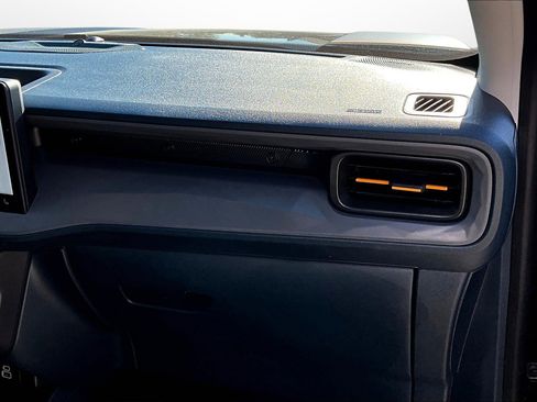 Used 2025 Ford Maverick Tremor image 21