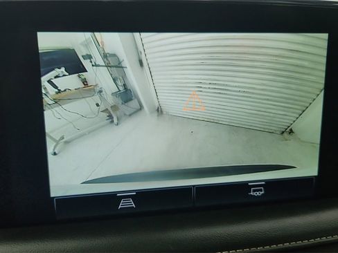 Used 2022 Chevrolet Suburban Premier image 22