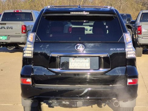 Used 2023 Lexus GX 460 Luxury w/ Accessory Package AWD/4WD image 6