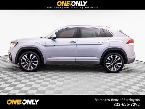 Used 2023 Volkswagen Atlas Cross Sport SEL Premium R-Line image 2