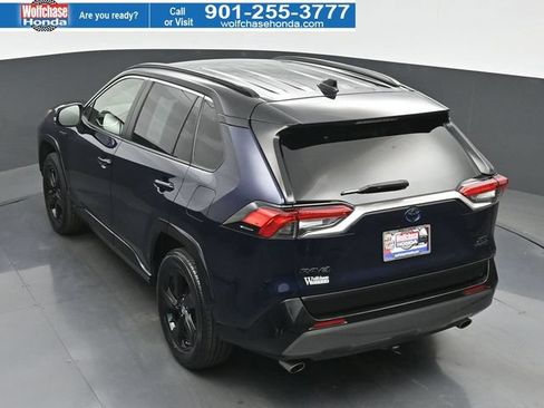 Used 2020 Toyota RAV4 XSE w/ All Weather Liner Package AWD/4WD image 30