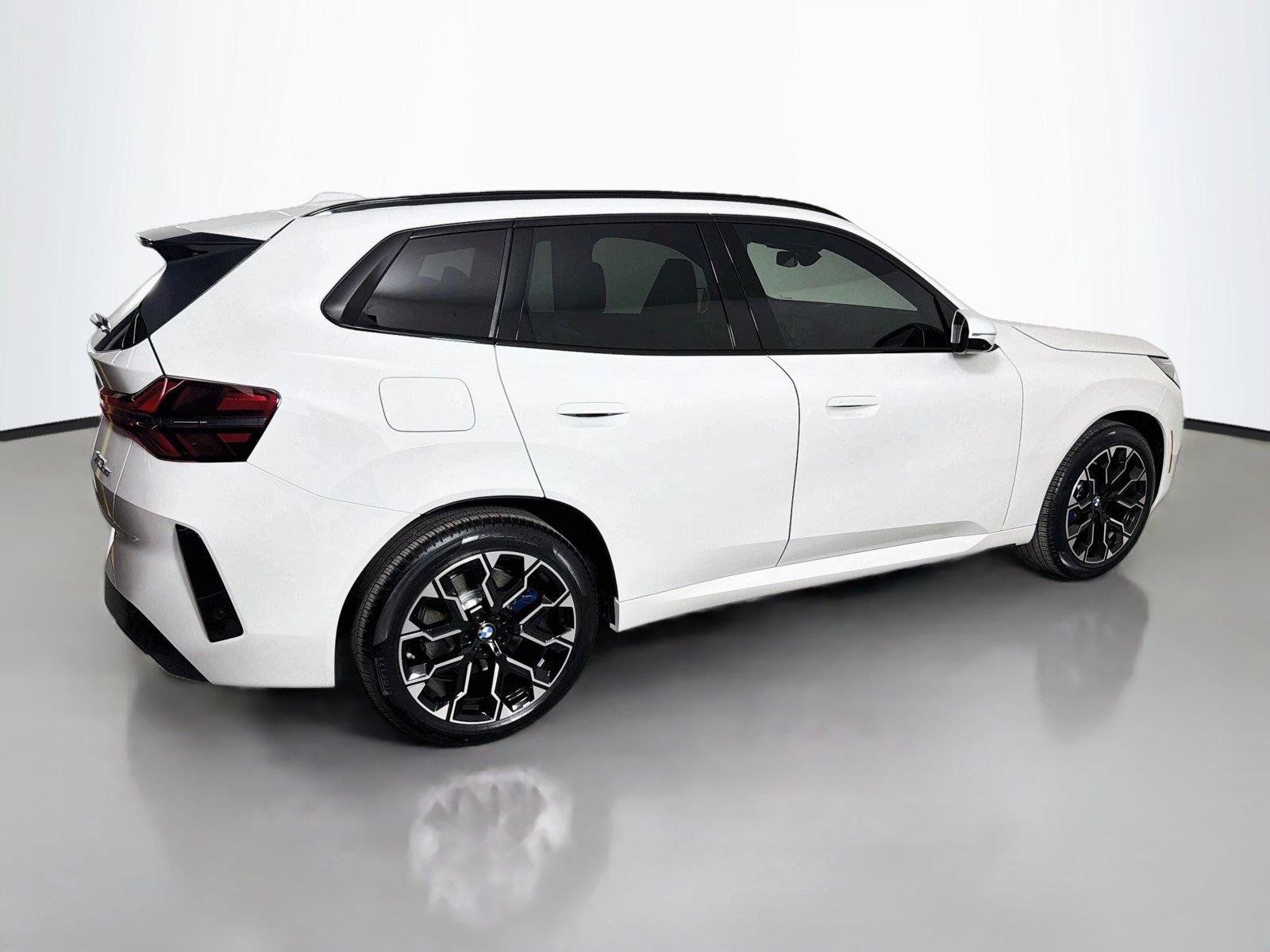 New 2026 BMW X3 xDrive30i w/ Premium Package AWD/4WD image 4
