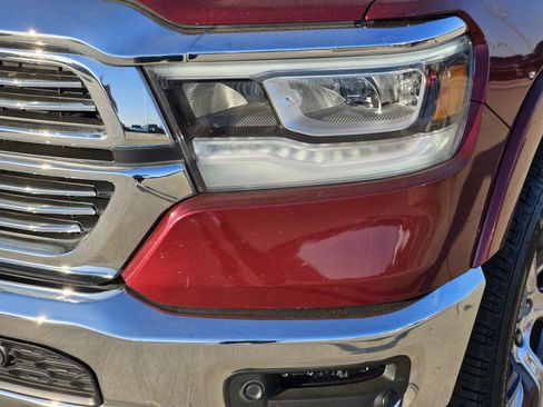 Used 2020 RAM 1500 Laramie AWD/4WD image 10