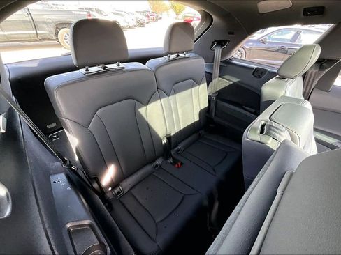 Used 2025 Audi Q7 3.0T Premium Plus image 39