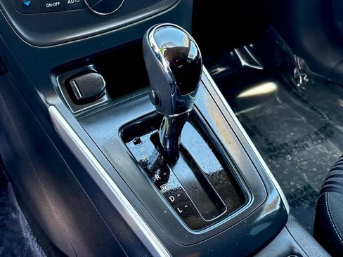 Used 2019 Nissan Sentra SV FWD image 22