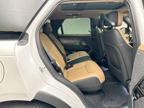 New 2026 Land Rover Range Rover Sport Dynamic SE AWD/4WD image 7