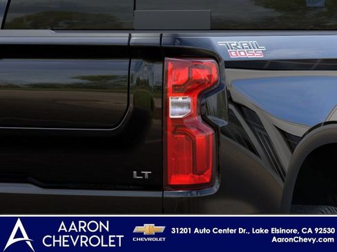 New 2026 Chevrolet Silverado 1500 LT Trail Boss w/ LT Trail Boss Premium Package AWD/4WD image 11