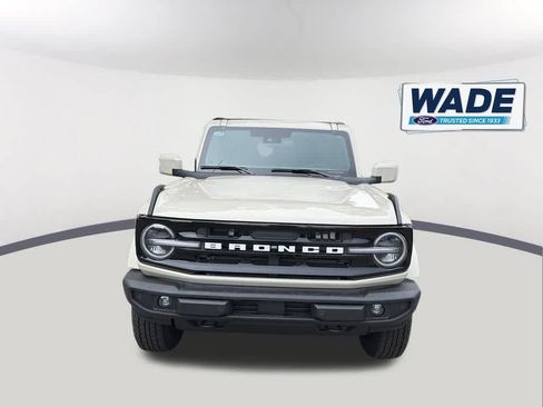 New 2026 Ford Bronco Outer Banks AWD/4WD image 2