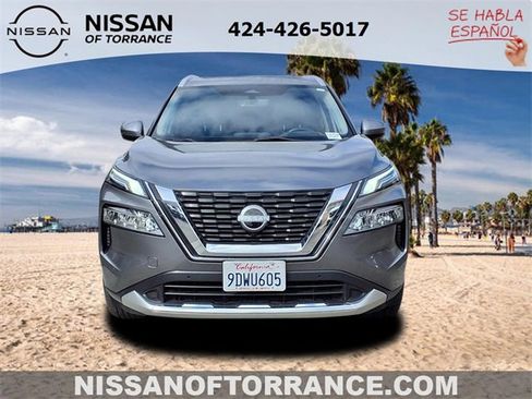 Certified 2023 Nissan Rogue Platinum w/ Platinum Premium Package image 2