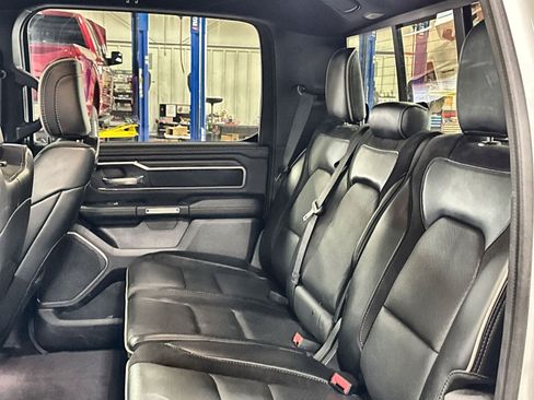 Used 2025 RAM 1500 Laramie AWD/4WD image 25