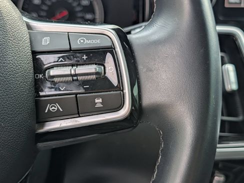Used 2022 Kia Sorento SX AWD/4WD image 31