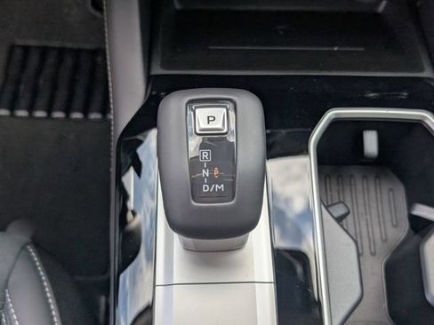 New 2026 Mitsubishi Outlander SE FWD image 21