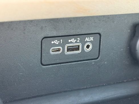 Used 2025 Nissan Altima 2.5 SV FWD image 30