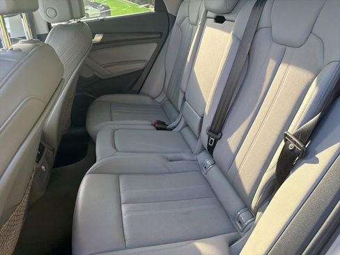 Used 2019 Audi Q5 Prestige AWD/4WD image 12