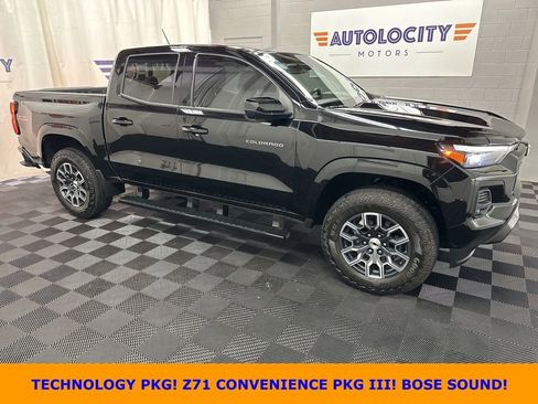Used 2025 Chevrolet Colorado Z71 w/ Technology Package AWD/4WD image 1