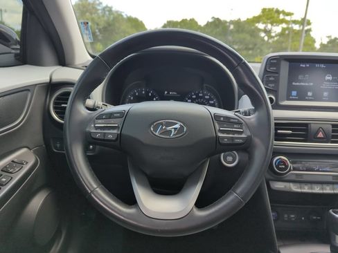 Used 2021 Hyundai Kona Limited w/ Cargo Package FWD image 17