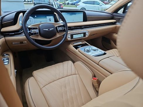 Used 2024 Genesis G90 3.5T AWD/4WD image 23