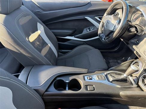 Used 2023 Chevrolet Camaro LT image 22