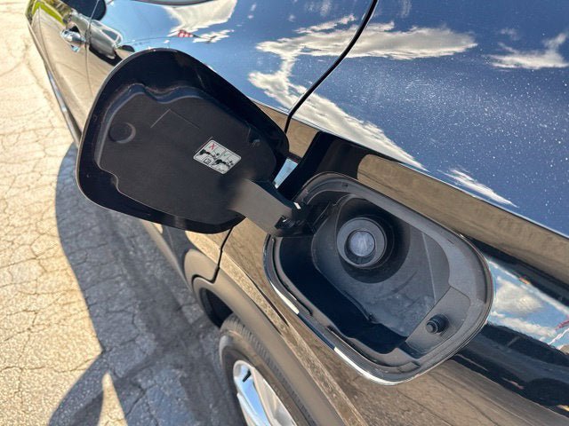Used 2024 Buick Encore GX Preferred FWD image 19