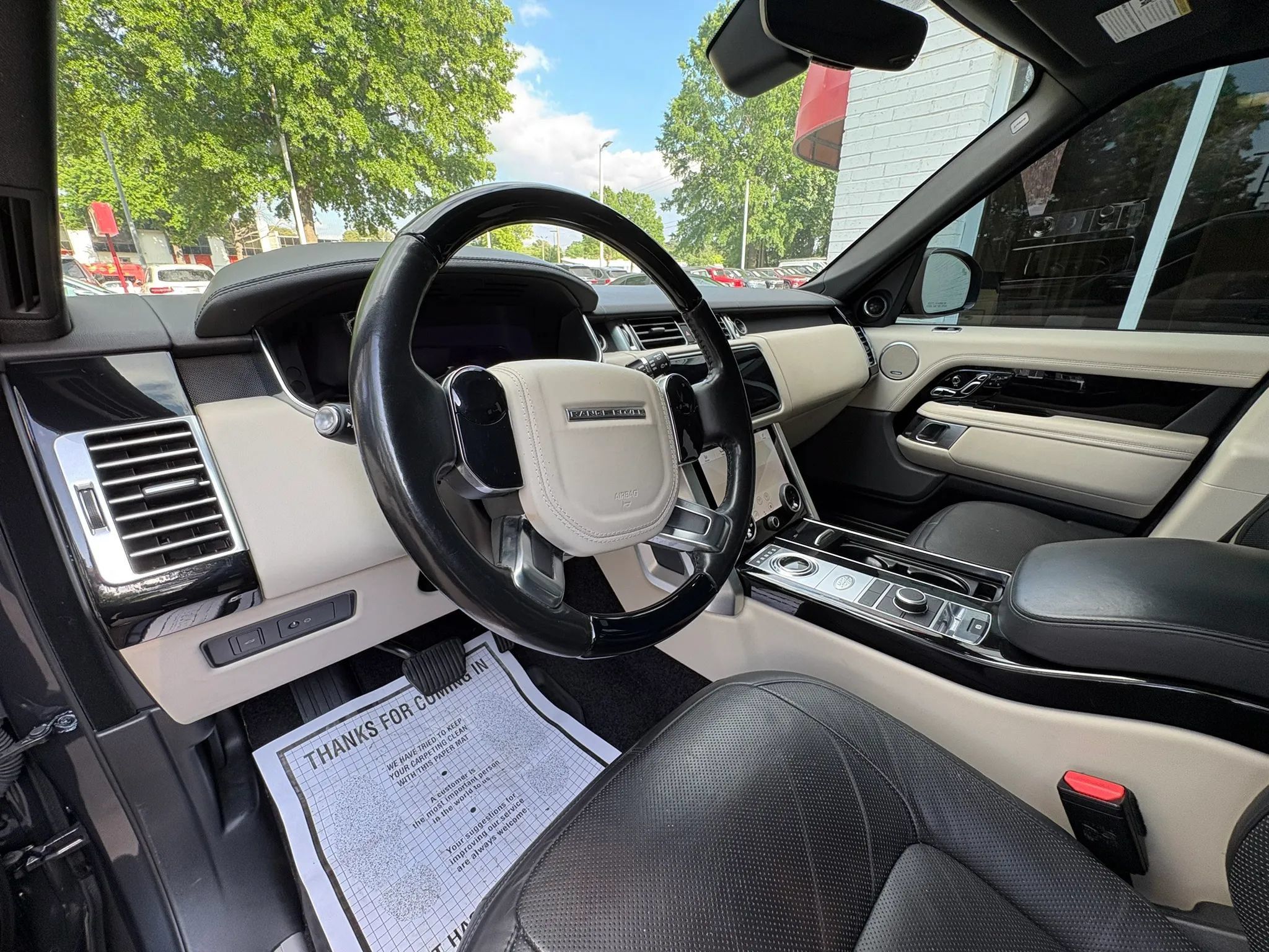 Used 2020 Land Rover Range Rover HSE AWD/4WD image 27