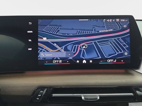 New 2026 BMW X1 xDrive28i w/ Technology Package AWD/4WD image 22