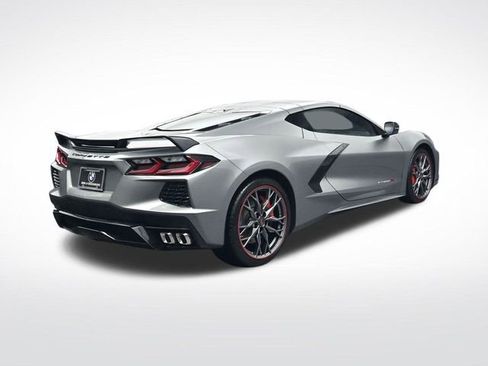Used 2024 Chevrolet Corvette Stingray Coupe w/ Z51 Performance Package image 4