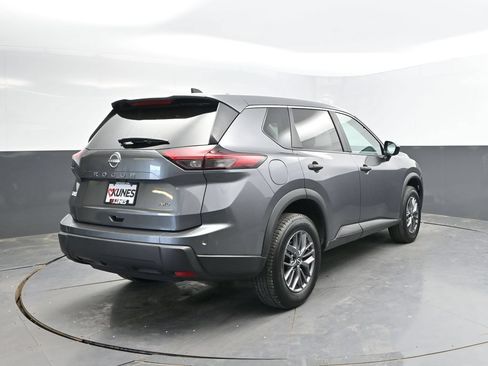Used 2024 Nissan Rogue S AWD/4WD image 9