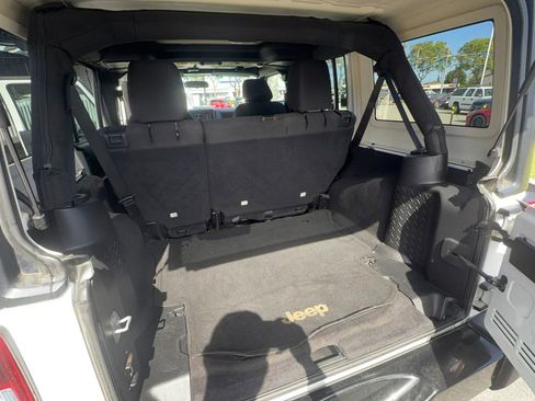 Used 2016 Jeep Wrangler Unlimited Sport AWD/4WD image 26