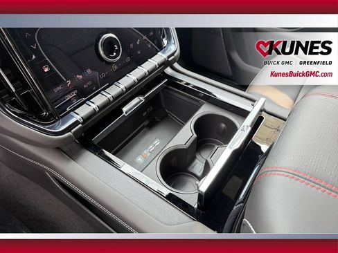 New 2026 GMC Yukon XL AT4 Ultimate w/ LPO, Floor Liner Package AWD/4WD image 15
