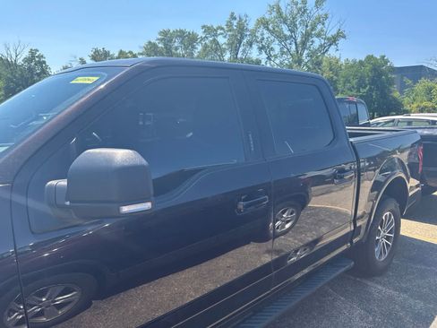 Used 2020 Ford F150 XLT w/ Equipment Group 302A Luxury AWD/4WD image 19