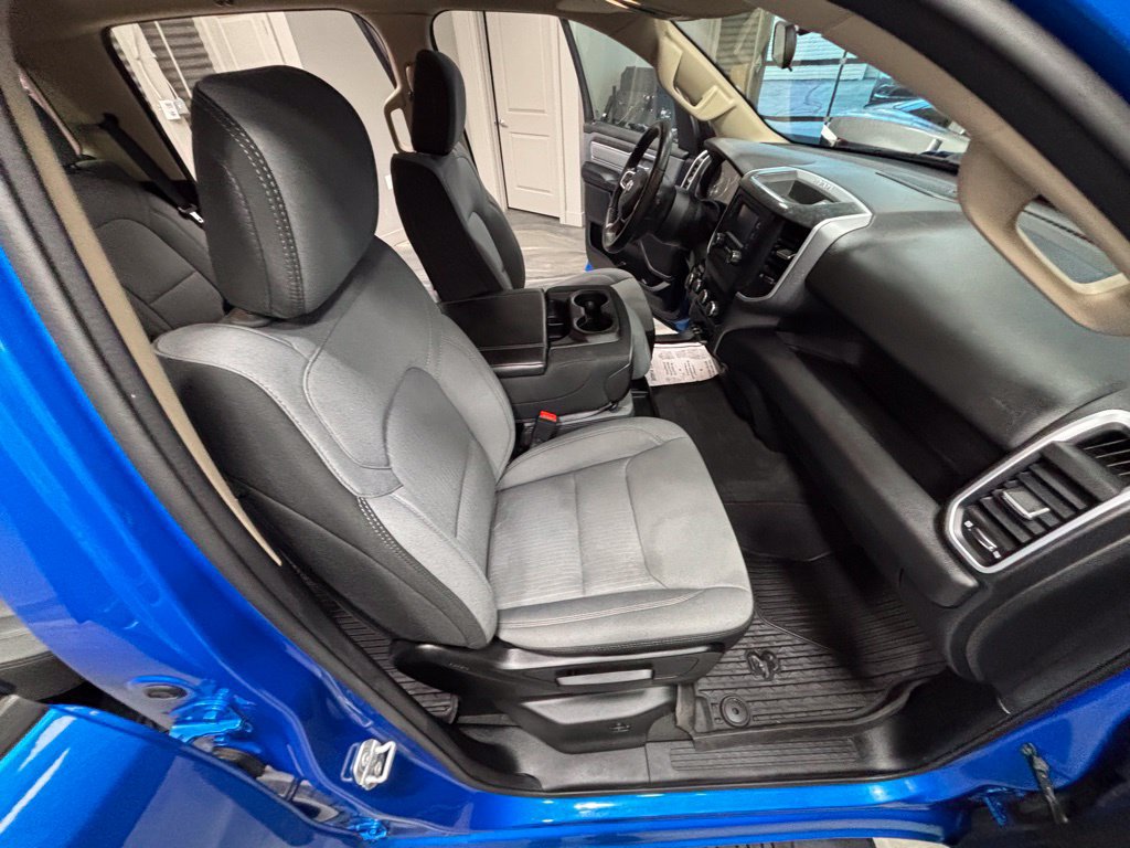 Used 2020 RAM 1500 Big Horn AWD/4WD image 34